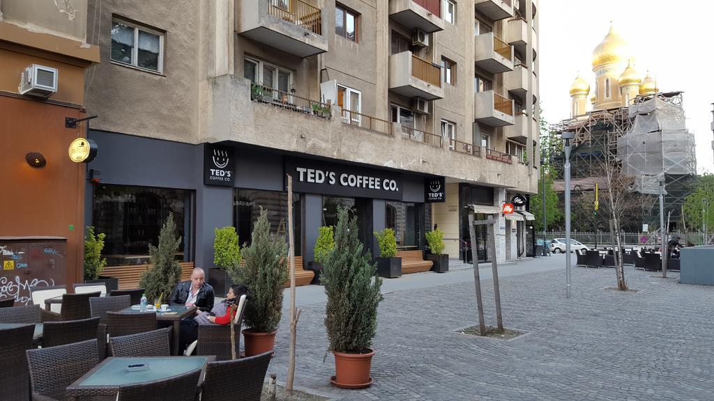 Sunny Old Town Apartments Bucarest Exterior foto
